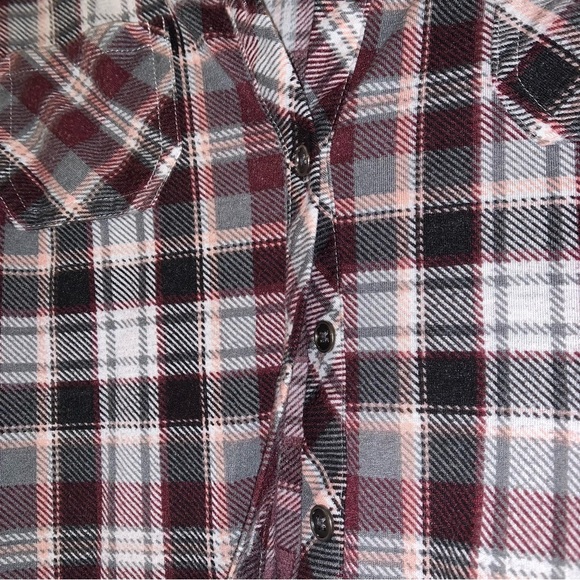 Vanity | size Medium | maroon and grey flannel - Picture 4 of 7